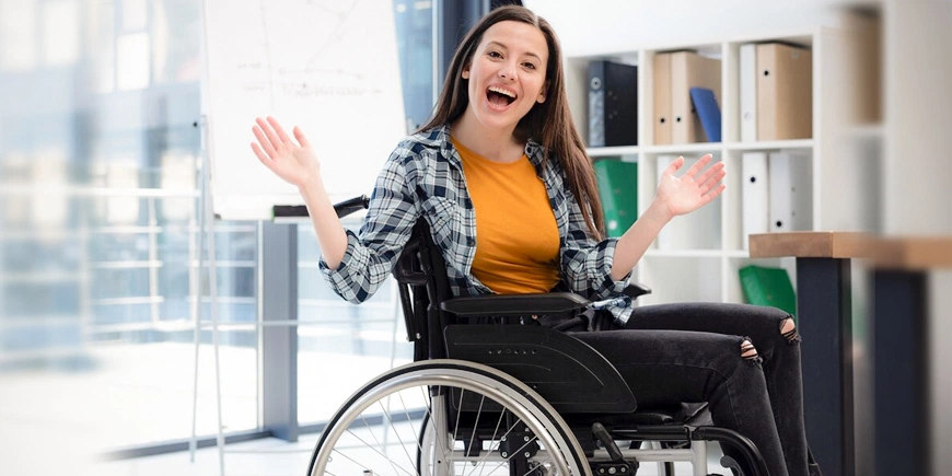 grados-de-discapacidad-mujer-silla-ruedas